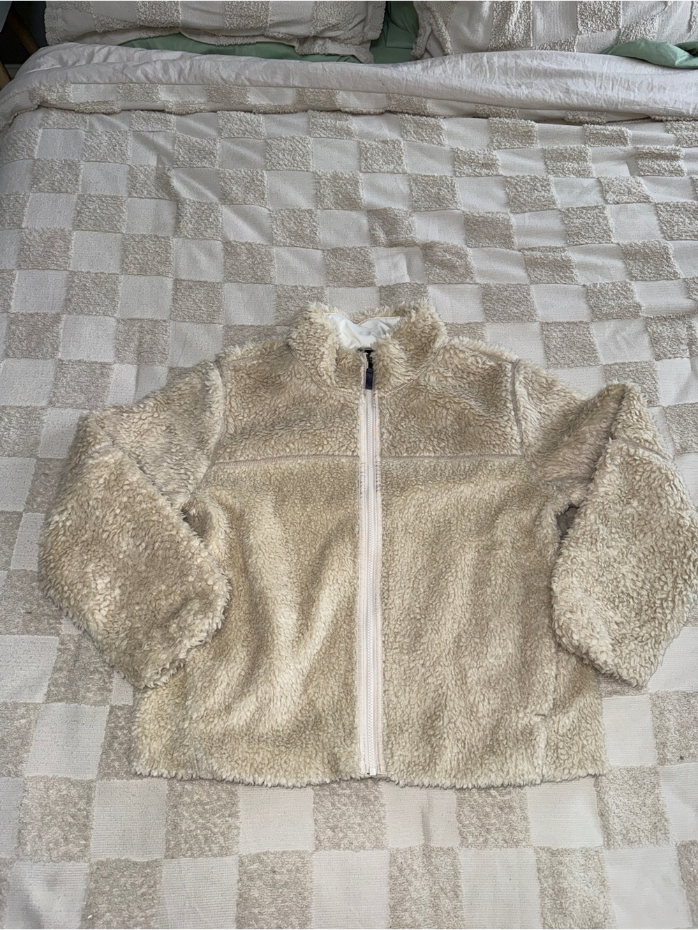 NWOT Patagonia Lunar Dusk jacket in a beige size XL